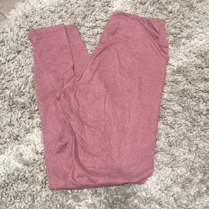 LULAROE OS HEATHERED PINK LEGGINGS